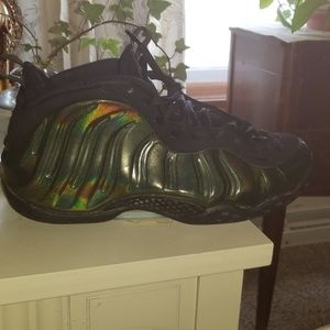 Nike Foamposit One